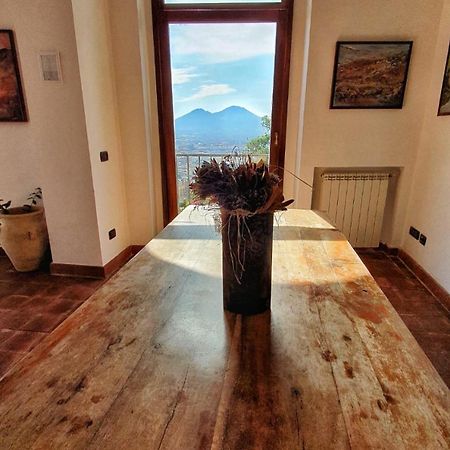 Guest House Pedamentina Наполи Екстериор снимка