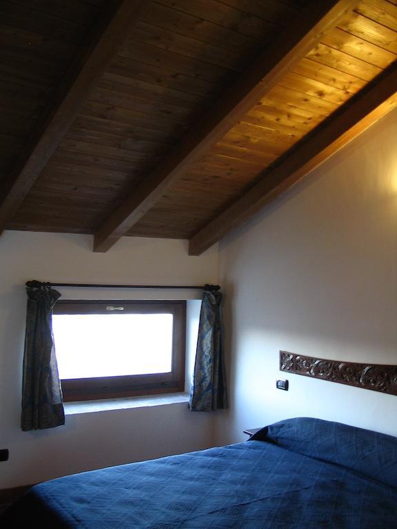 Guest House Pedamentina Наполи Стая снимка