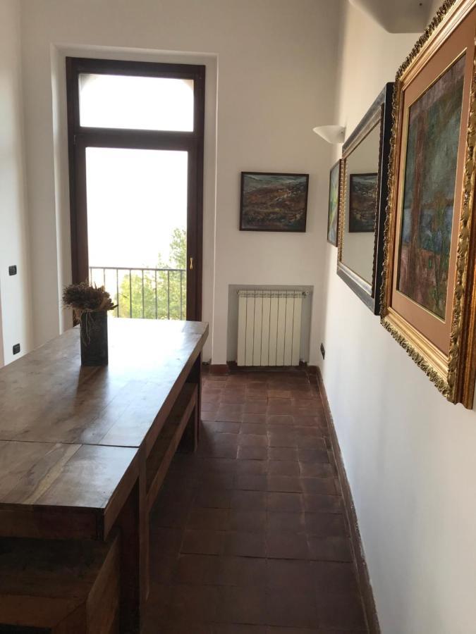 Guest House Pedamentina Наполи Екстериор снимка