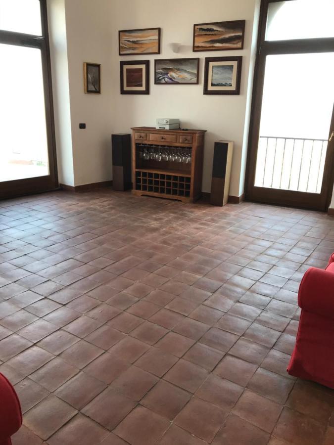 Guest House Pedamentina Наполи Екстериор снимка