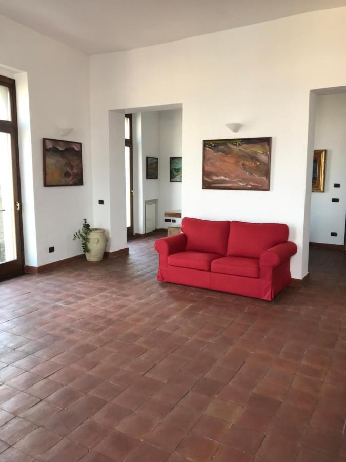 Guest House Pedamentina Наполи Екстериор снимка